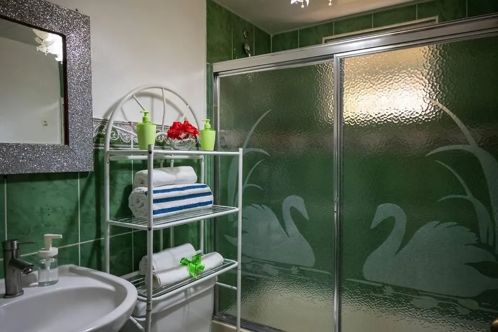 Hermoso Y Silencioso Apartamento La Caleta Dominican Republic